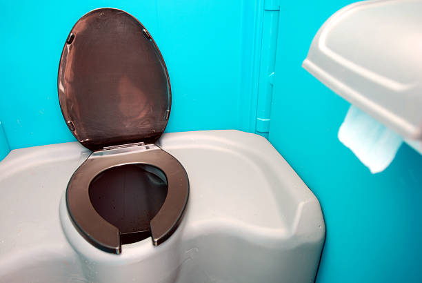 Best Porta potty rental near me  in Lake Arrowhead, ME
