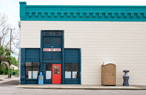 Portable Toilet Options We Offer in Lake Arrowhead, ME